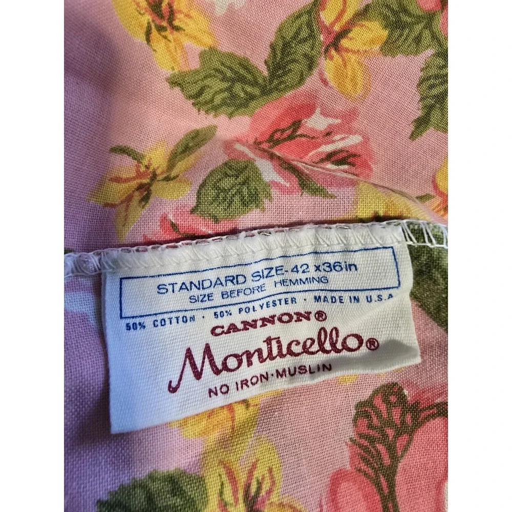 1970s Cannon Monticello American Beauty Rose Full Size Sheet Set pillow case USA